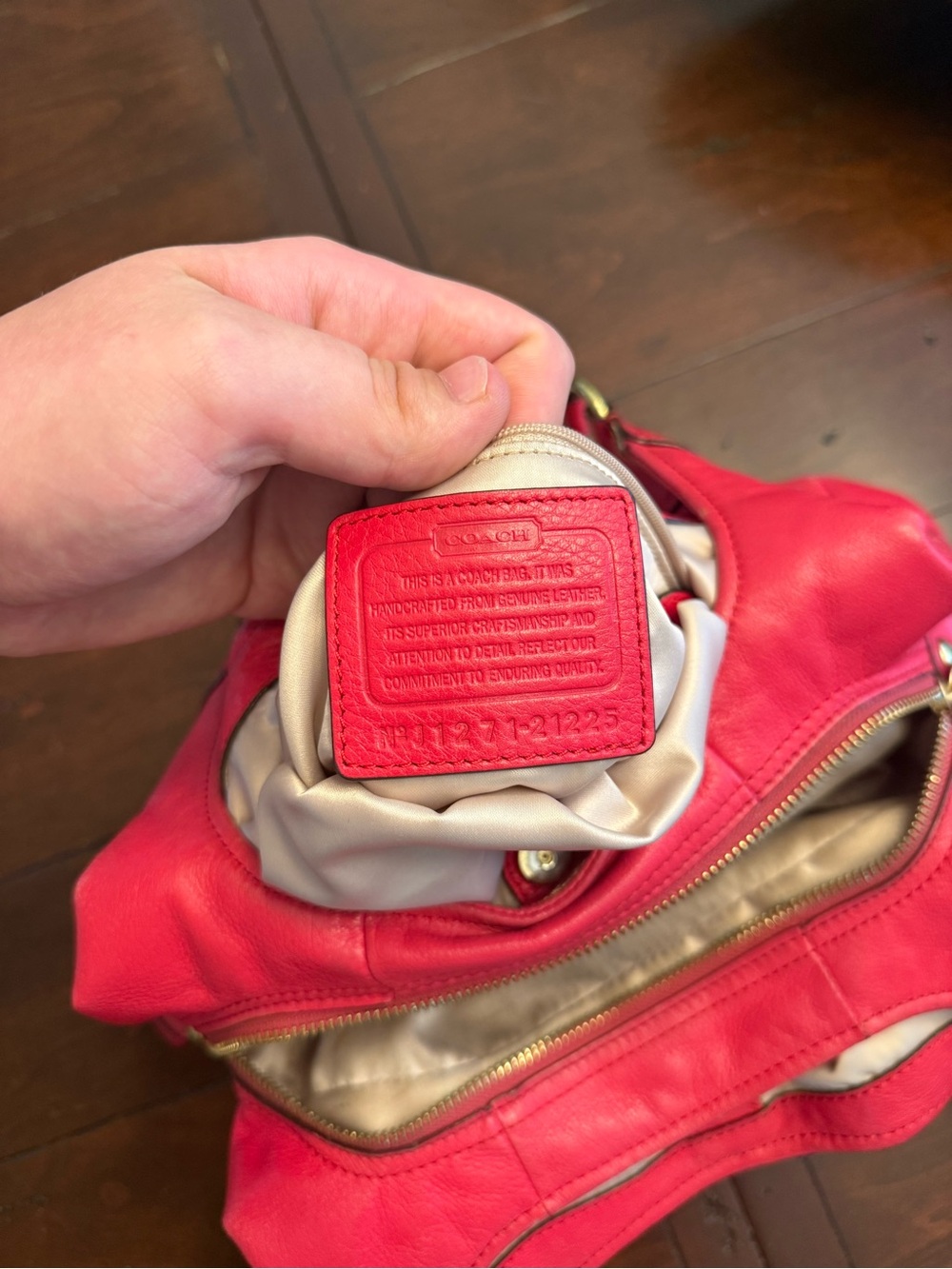 Coach Y2K/Hobo Madison Shoulder Bag Red USED - Picture 15 of 16